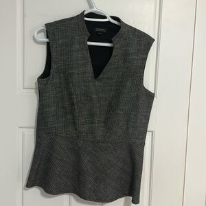 Sleeveless tweed peplum top